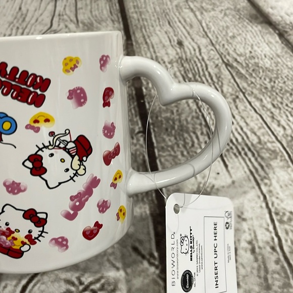 Sanrio Hello Kitty Mug - Picture 3 of 6